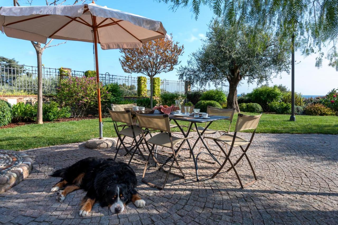 Villa Rosmarino 因佩里亚 外观 照片